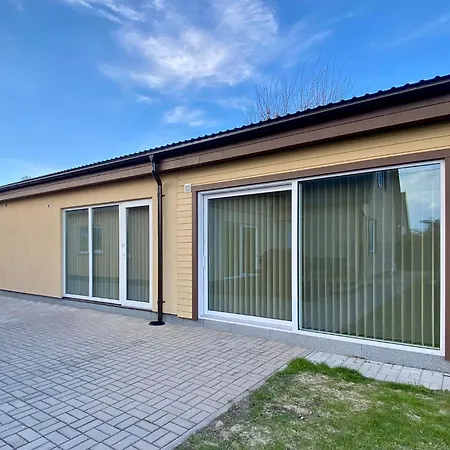Hoovimaja * Pärnu
